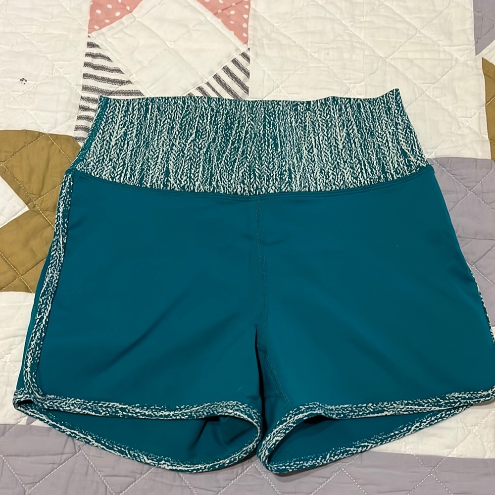 Buffbunny shorts